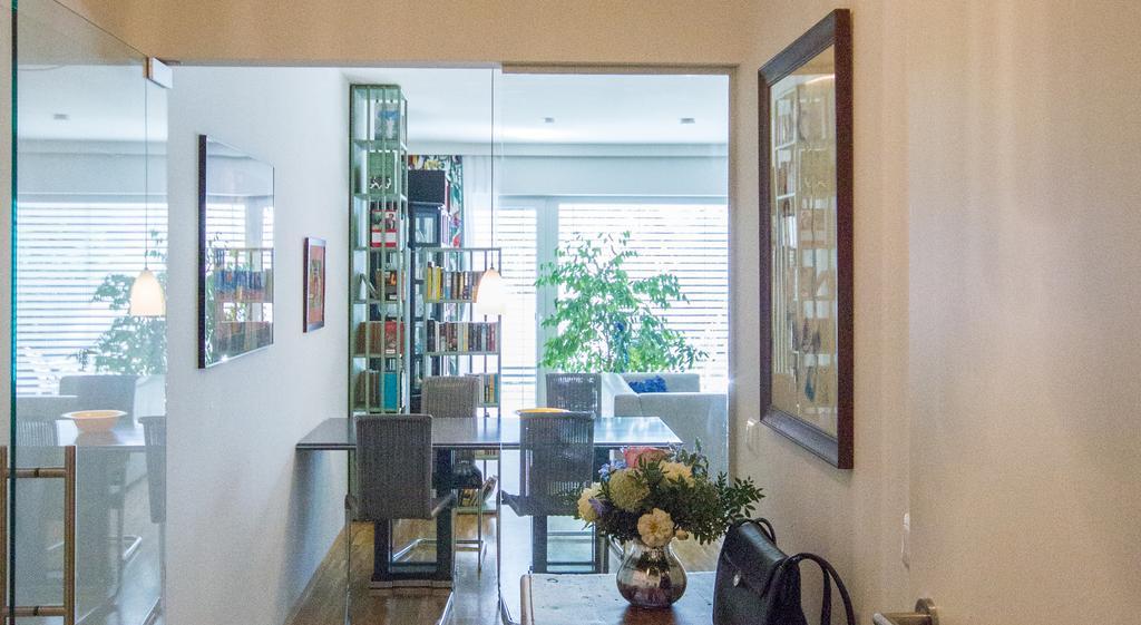 Apartment White Premium In
