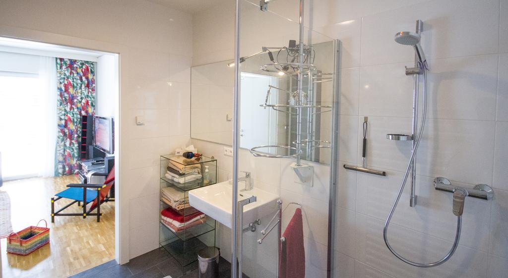 Apartment White Premium In *